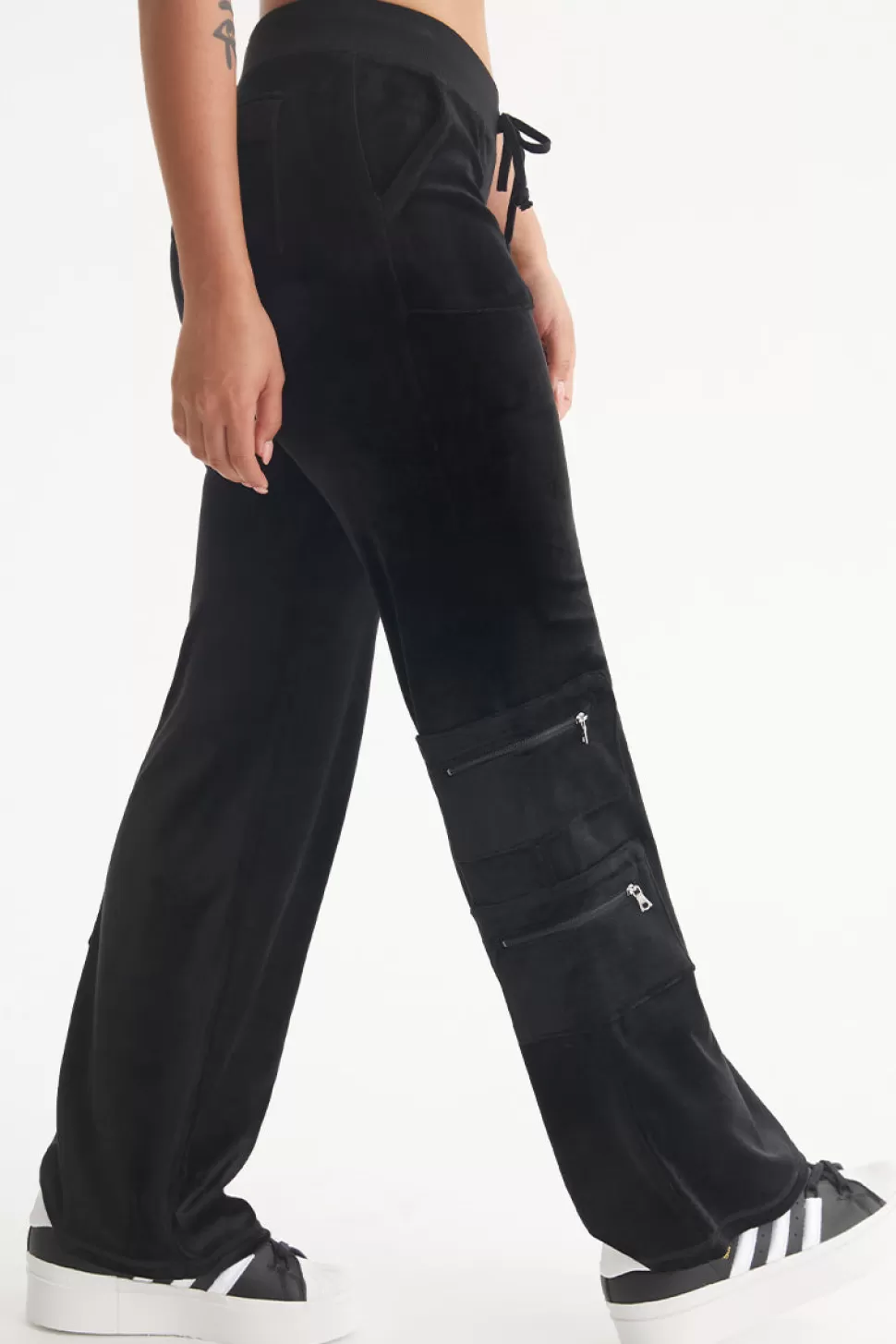 Juicy Couture Track Bottoms^Snap Pocket Velour Cargo Pants